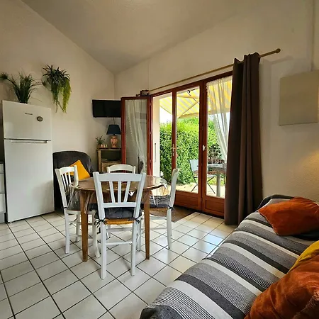 Charmante Maisonnette A Avec Piscine, Tennis Et Proche Plages - Fr-1-550-82 * Saint-Palais-sur-Mer