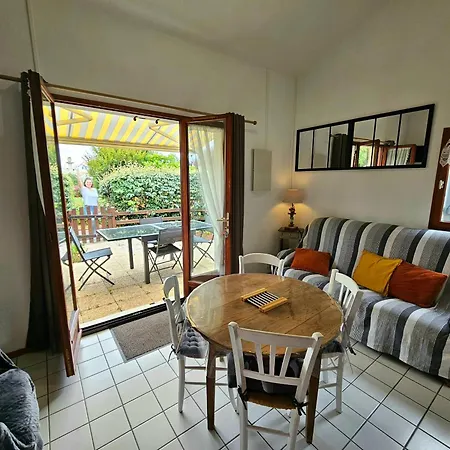 Appartement Charmante Maisonnette A Avec Piscine, Tennis Et Proche Plages - Fr-1-550-82